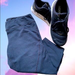 Zella athletic crops (L) in super cute multicolor dot print!